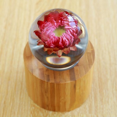 Chrysanthemum Crystal Ball Music Box